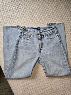 GAP Straight Jean Cigarette Style Size 4